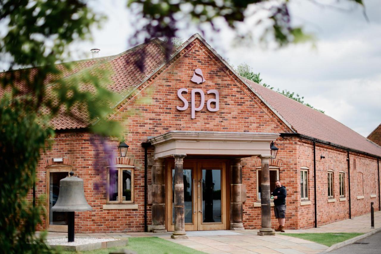 Ye Olde Bell Hotel & Spa Retford Exterior foto